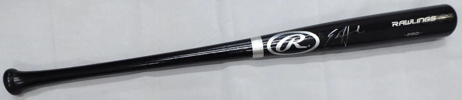 Ed Howard Autographed Rawlings Bat Chicago Cubs (Light Signature) Beckett BAS #R45862